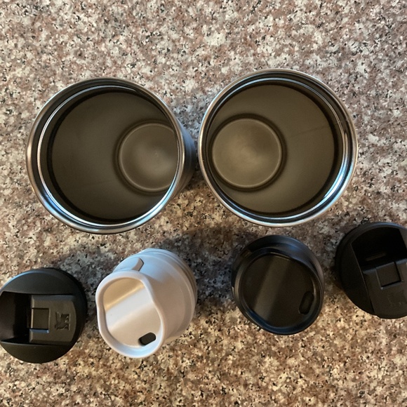 Stanley Classic Trigger Action Travel Mugs Set of 2 Charcoal and light gray 16oz - Picture 9 of 11